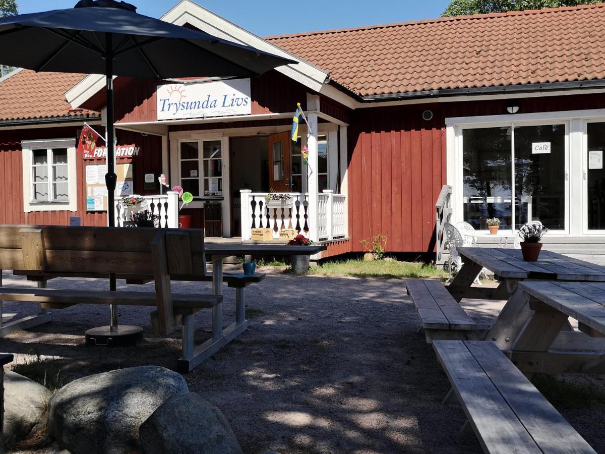 Trysunda Vandrarhem & Skaergardscafe ภายนอก รูปภาพ