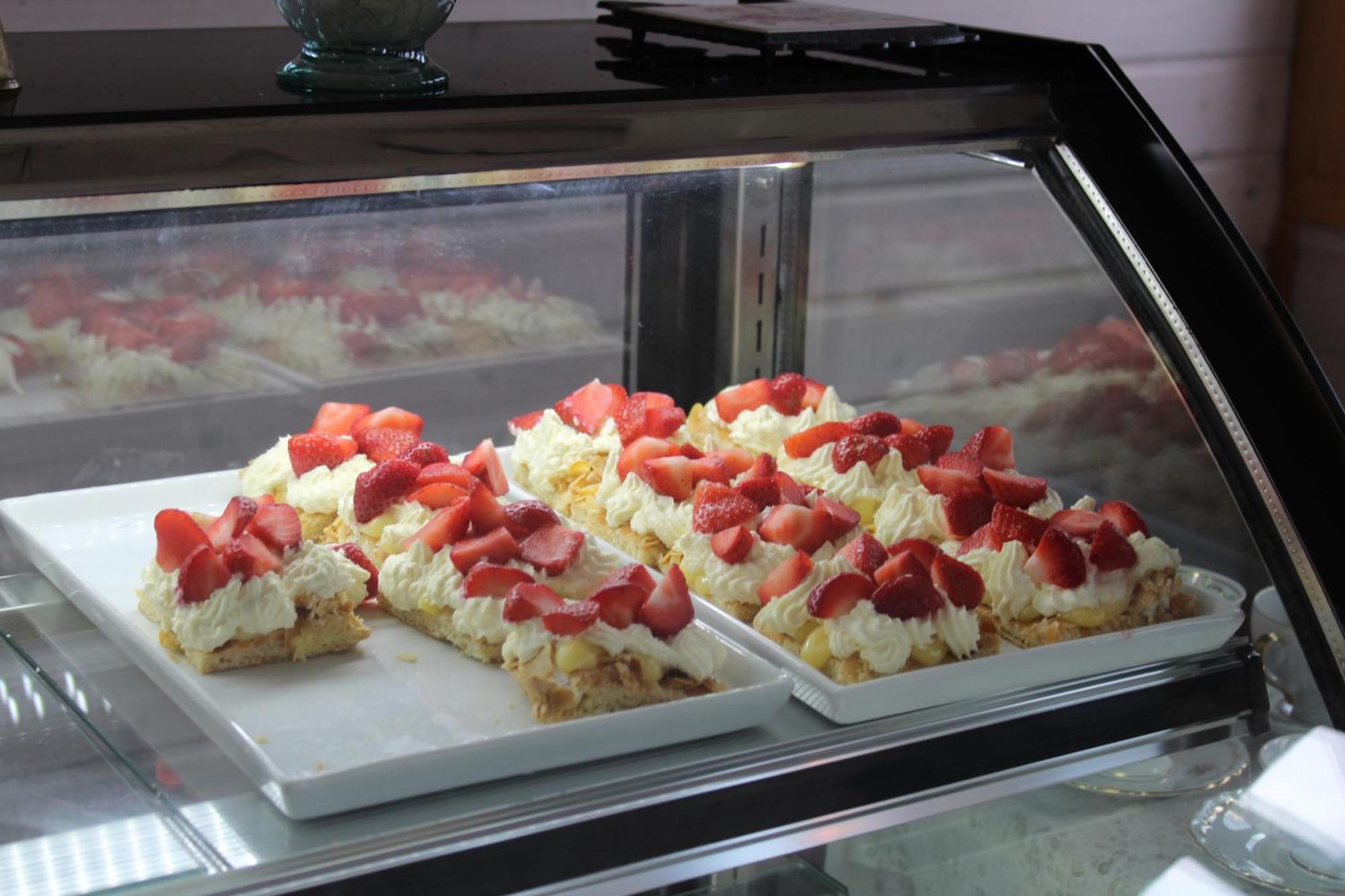 Trysunda Vandrarhem & Skaergardscafe ภายนอก รูปภาพ